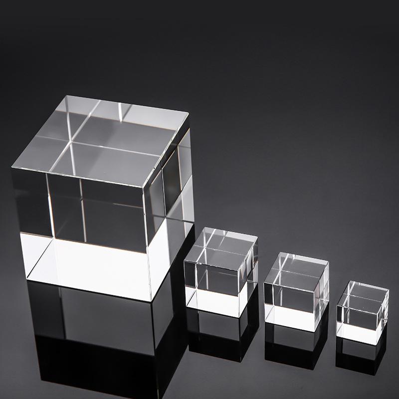 Transparent K9 Glass Lens Prism Cube Optical Photography Clear Crystal X-Cube Prisms Paperweight Decoration 2x2x2 3x3x3 4x4x4cm
Transparent K9 Glass Lens Prism Cube Optical Photography Clear Crystal X-Cube Prisms Paperweight Decoration 2x2x2 3x3x3 4x4x4cm