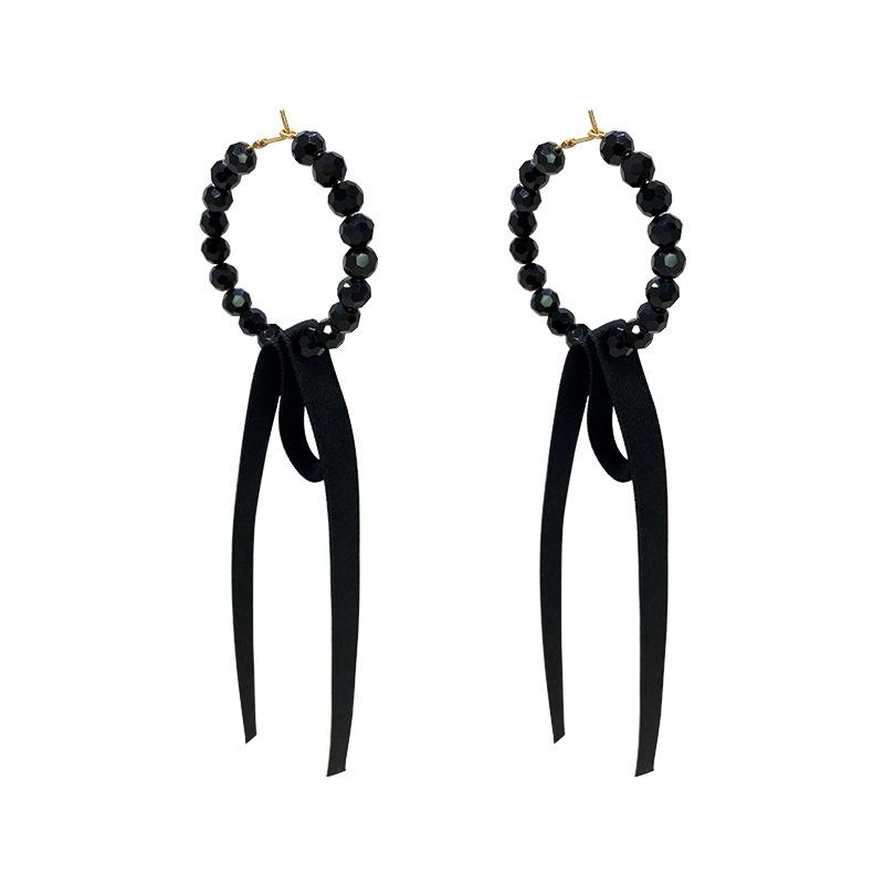 2020 New Sexy Black Crystal Ribbon Earrings Personality Versatile Long Earrings Luxury Simple For Women
2020 New Sexy Black Crystal Ribbon Earrings Personality Versatile Long Earrings Luxury Simple For Women