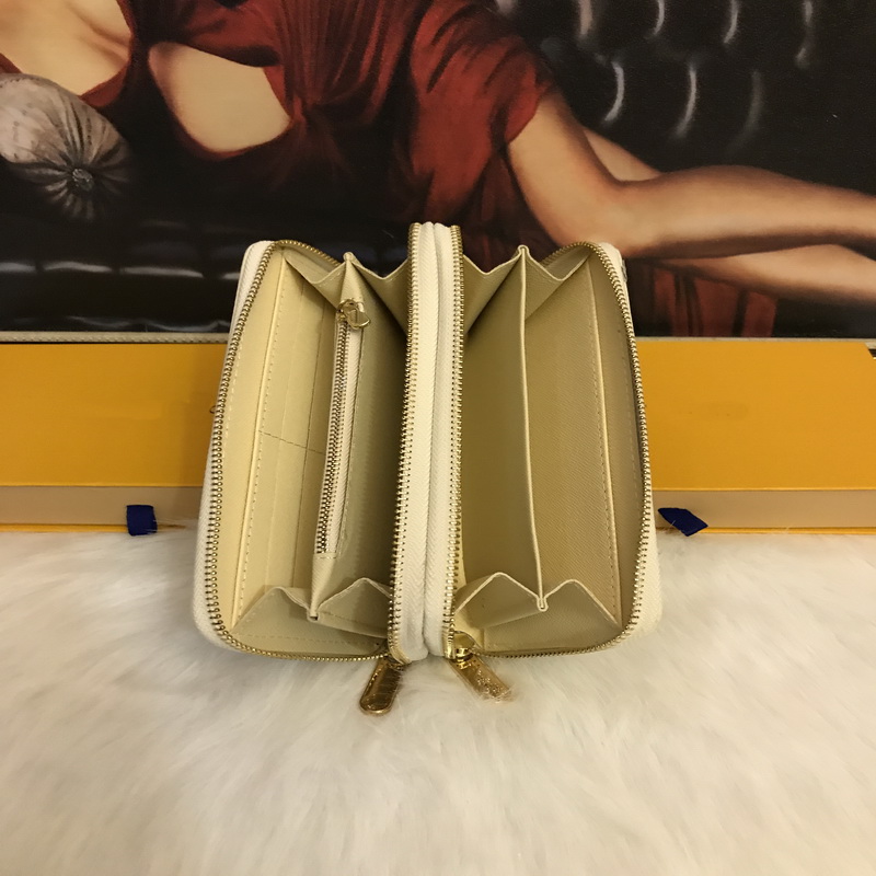 2021 Hot sell wallets purse Men women Wallet New Leather Wallet Fashion Men Purse Arteira Masculina long Coin Pocket Men Purse with box, With logo and box
2021 Hot sell wallets purse Men women Wallet New Leather Wallet Fashion Men Purse Arteira Masculina long Coin Pocket Men Purse with box, With logo and box
