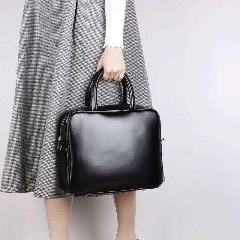 Spring New Women Bag Leather Handbag Fashion Small Square Shoulder Bag Messenger Simple Briefcase Tote, Black
Spring New Women Bag Leather Handbag Fashion Small Square Shoulder Bag Messenger Simple Briefcase Tote, Black