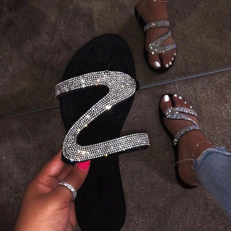 2020 New Women Sandals Summer Shoes Women Flat Bling Slippers Shoes Female Flip Flops Sandals Outdoor Beach Ladies Slides #Bw0r, Black
2020 New Women Sandals Summer Shoes Women Flat Bling Slippers Shoes Female Flip Flops Sandals Outdoor Beach Ladies Slides #Bw0r, Black