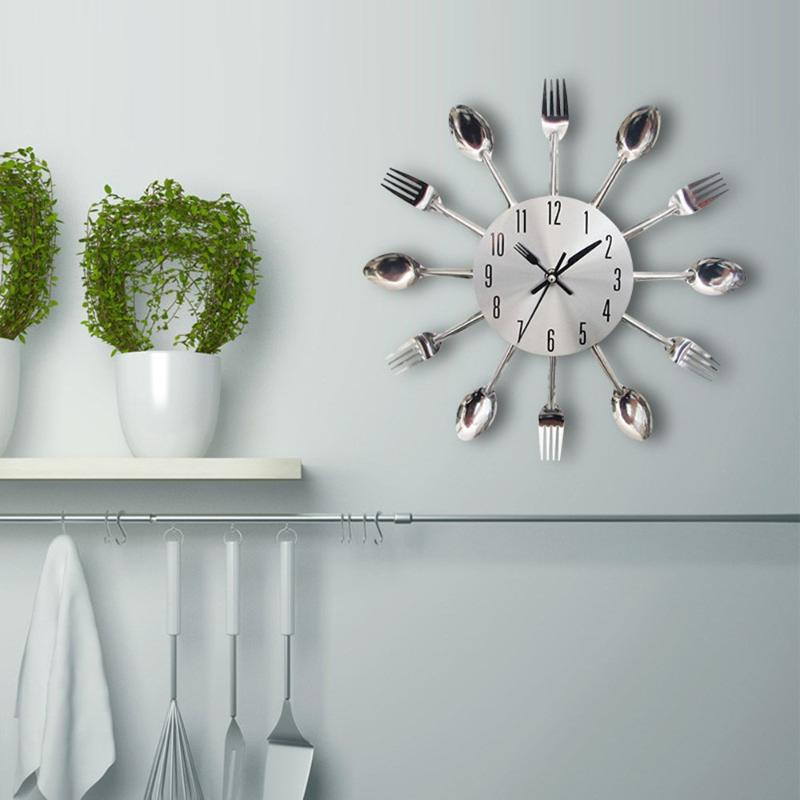 Kitchen wall clock creative tableware cutlery restaurant clock stainless household home decoration
Kitchen wall clock creative tableware cutlery restaurant clock stainless household home decoration