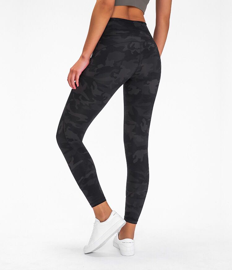 GymL-2041 fitness yoga leggings in movement 7/8 tight 25" everlux new yoga female quick-drying breathable high waist hip sports leggings, Black
GymL-2041 fitness yoga leggings in movement 7/8 tight 25" everlux new yoga female quick-drying breathable high waist hip sports leggings, Black