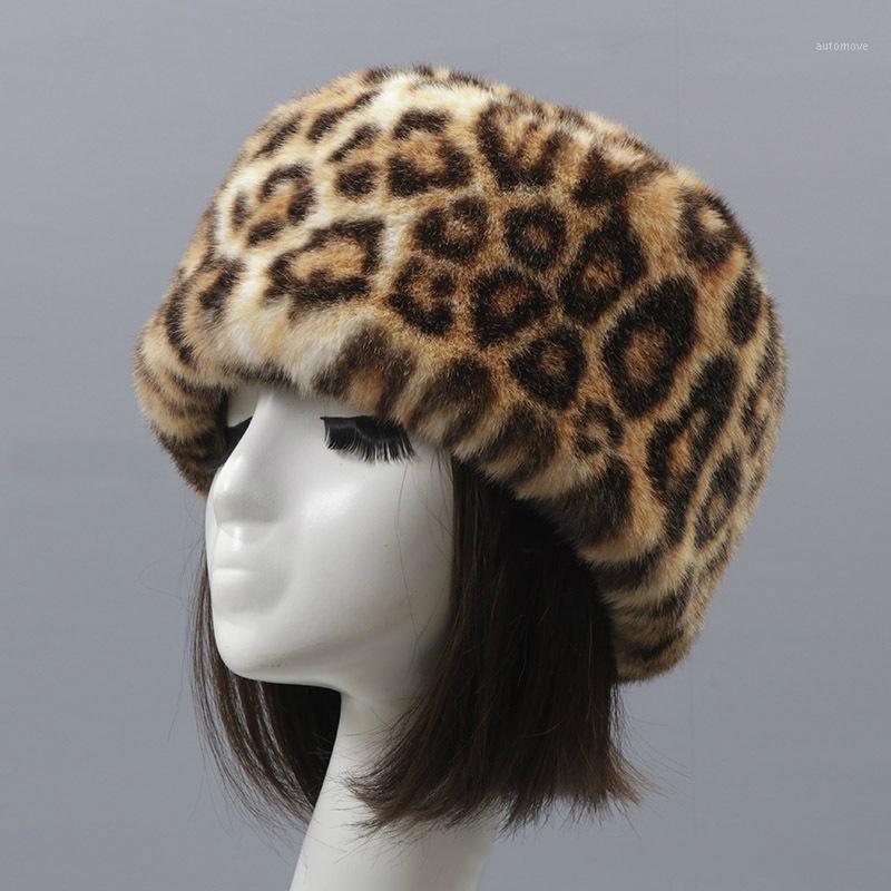 Winter Hats for Women, Mutiple Color Elegant Imitation Rex Fur Round Flat Top Hat, Short Plush Thickened Fur Hat women1, 07
Winter Hats for Women, Mutiple Color Elegant Imitation Rex Fur Round Flat Top Hat, Short Plush Thickened Fur Hat women1, 07