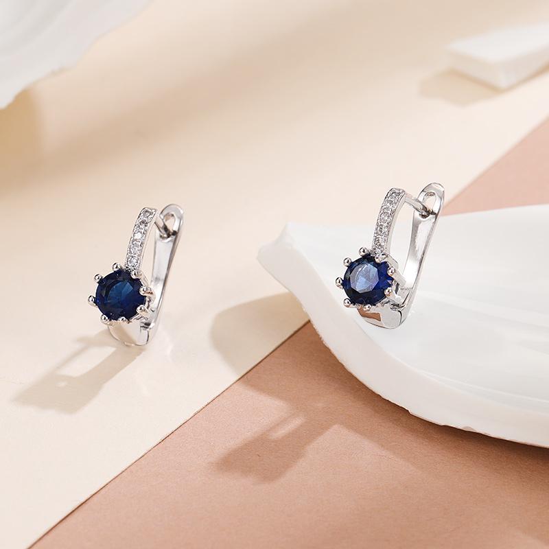 New Classic Round Design MultiColor Zirconia Stud Earrings for Women Jewelry Korean Small Earrings Wedding Party Simple Gifts
New Classic Round Design MultiColor Zirconia Stud Earrings for Women Jewelry Korean Small Earrings Wedding Party Simple Gifts