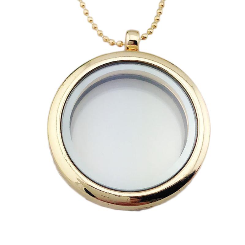 2020 new fahsion women put photo pendant charm necklace jewelry Open round glass photo locket pendant frame necklace
2020 new fahsion women put photo pendant charm necklace jewelry Open round glass photo locket pendant frame necklace