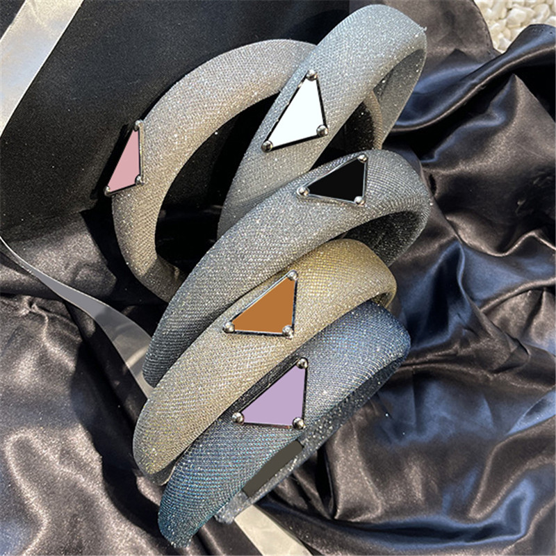 Shiny Glitter Triangle Designer Headband Women Personality Hair Hoop Simple New Style Temperament Headdress
Shiny Glitter Triangle Designer Headband Women Personality Hair Hoop Simple New Style Temperament Headdress