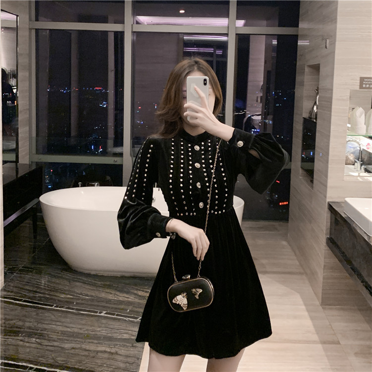 High Quality Female Designer Luxury Rivets Dressed in Vintage Aline Mini Dress Long Sleeve Velvet Stylish Party Usjq, Black
High Quality Female Designer Luxury Rivets Dressed in Vintage Aline Mini Dress Long Sleeve Velvet Stylish Party Usjq, Black
