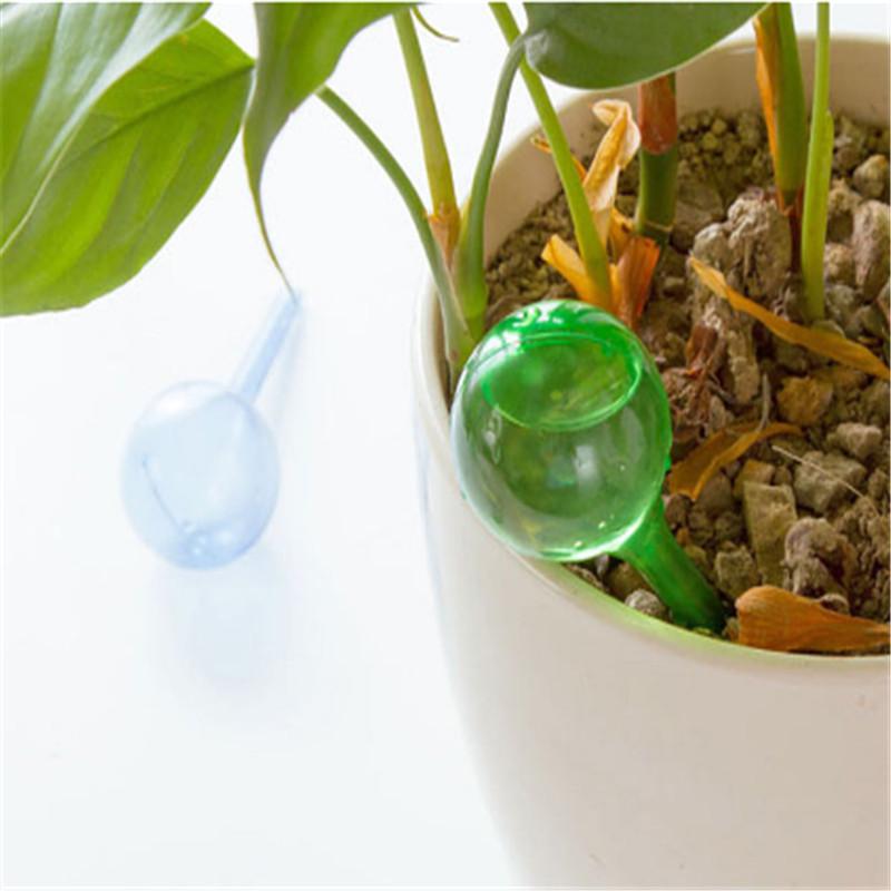 New Creative Practical Travel House Plant Bulb Shape Garden Pot Automatic Self Watering Automatic Irrigation Patio Lawn, Small green
New Creative Practical Travel House Plant Bulb Shape Garden Pot Automatic Self Watering Automatic Irrigation Patio Lawn, Small green