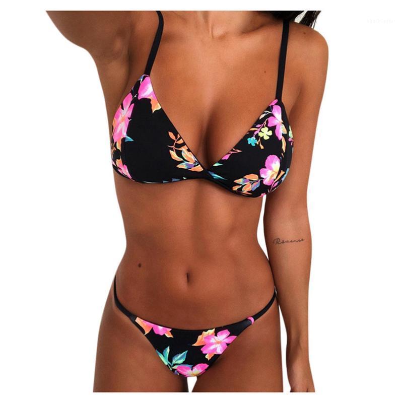 Summer Women' Sexy Print Bikini High Cut Bikini Set Two Piece Swimsuit Bandage Bathers Set Halter Swimwear1
Summer Women' Sexy Print Bikini High Cut Bikini Set Two Piece Swimsuit Bandage Bathers Set Halter Swimwear1