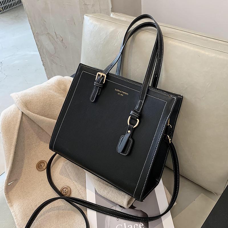 New High Capacity Handbag Fashion PU Leather Female Shoulder Bag Women Bags Designer Crossbody Bag, Black
New High Capacity Handbag Fashion PU Leather Female Shoulder Bag Women Bags Designer Crossbody Bag, Black