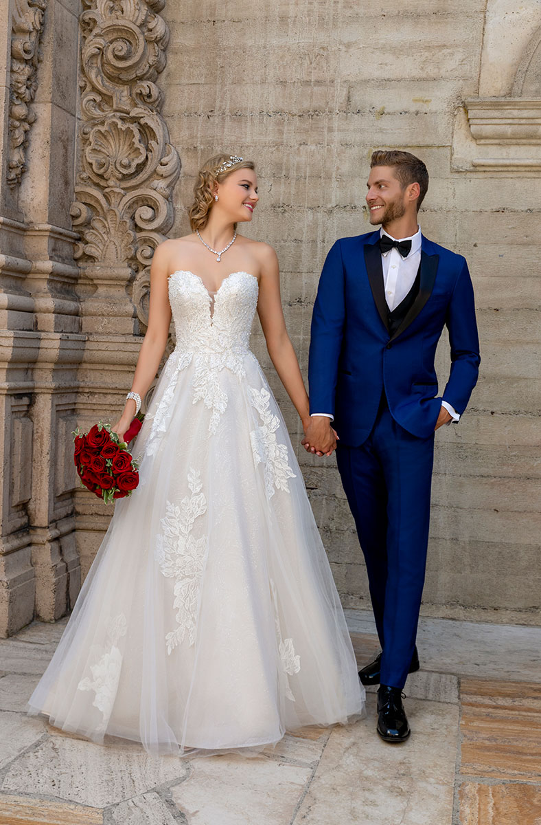 Kitty Chen 2021 Wedding Dresses A Line Bohemia Lace Appliqued Bridal Gowns Sweep Train Sexy Boho Wedding Dress