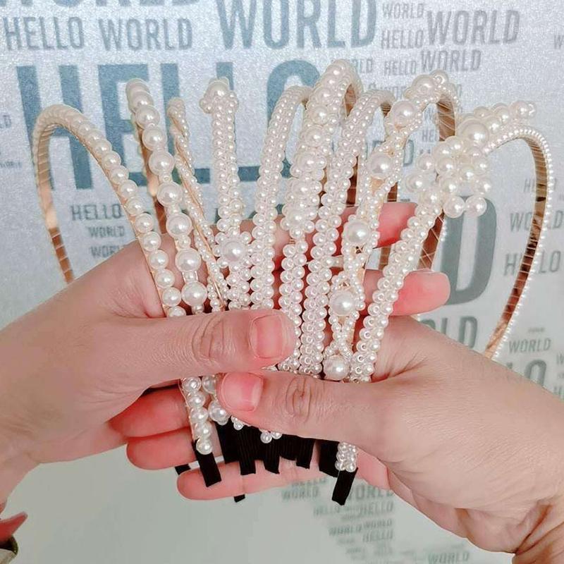 Girls Simulated Pearl Hair Band Handmade Gold Velvet Winding Jewelry Geometric Headwear Fashion Simple Accessories Clips & Barrettes, Golden;silver
Girls Simulated Pearl Hair Band Handmade Gold Velvet Winding Jewelry Geometric Headwear Fashion Simple Accessories Clips & Barrettes, Golden;silver