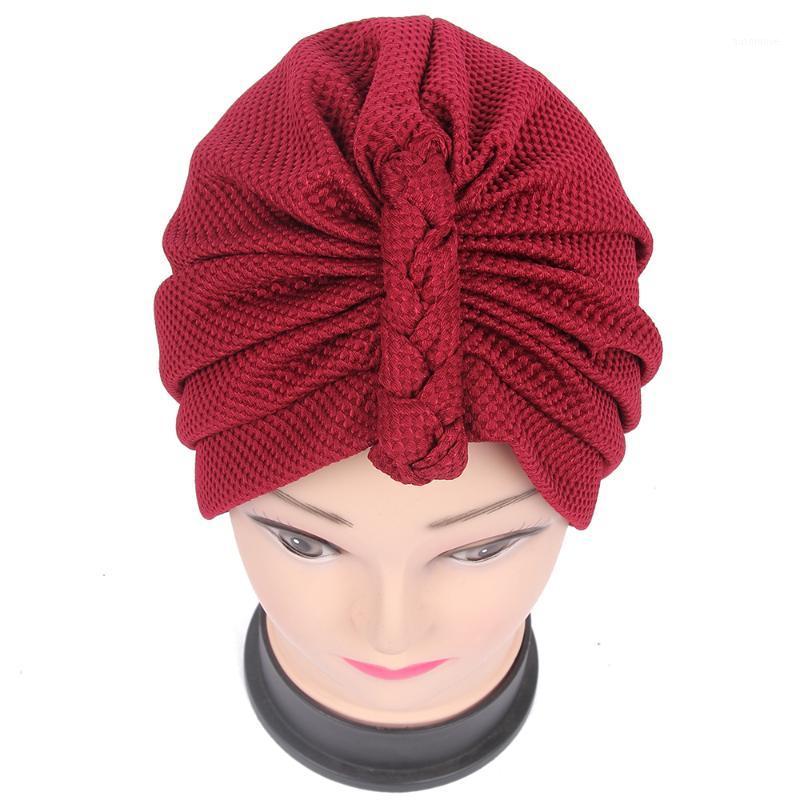 2020 New Styles Dubai Brand Muslim Women Burgundy Black White Solid Braid Knot Turban Hats Beanies Caps Ladies1
2020 New Styles Dubai Brand Muslim Women Burgundy Black White Solid Braid Knot Turban Hats Beanies Caps Ladies1