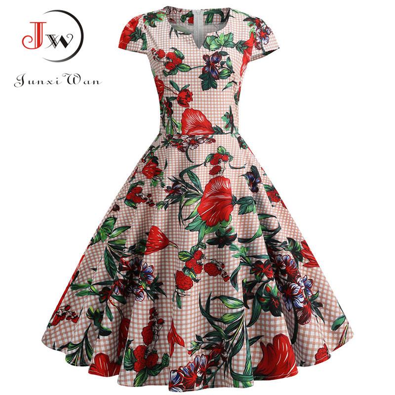 Summer Vintage Dress Women Elegant Floral Print Slim Sexy A Line V Neck Prom Party Dresses Casual Plus Size Holiday Midi Dress, Pettiskirt black
Summer Vintage Dress Women Elegant Floral Print Slim Sexy A Line V Neck Prom Party Dresses Casual Plus Size Holiday Midi Dress, Pettiskirt black