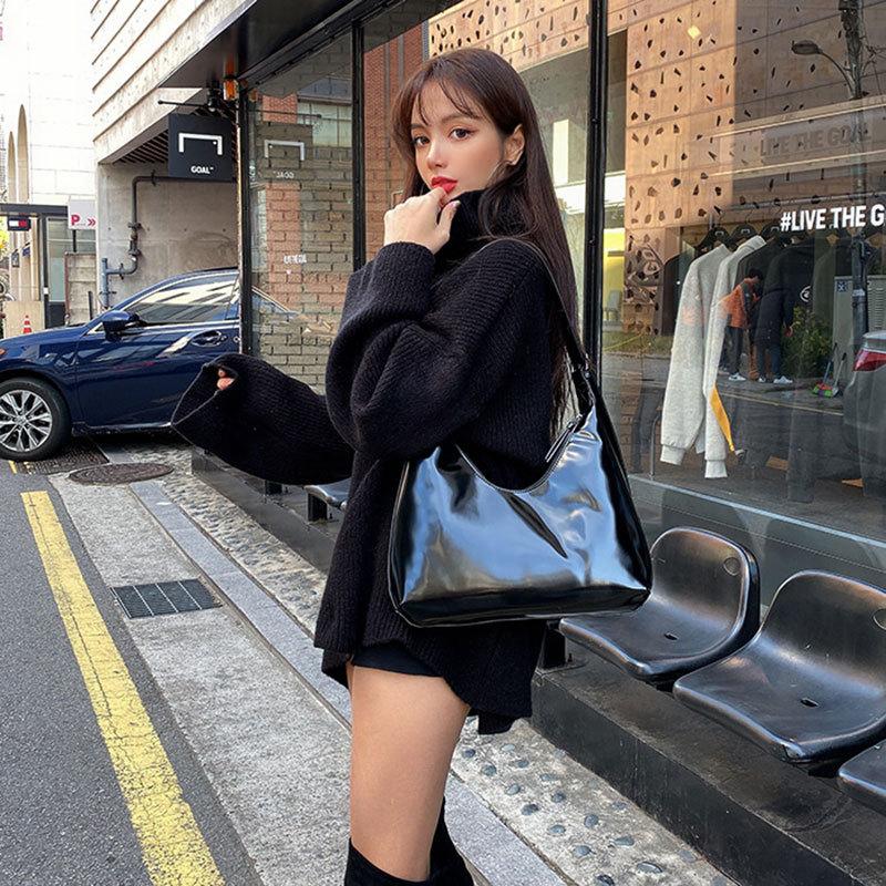 2021 New Women Leather Bag Luxury Handbags Women Bags Designer Bags Patent Leather Bucket Bag Shoulder Tote, Black
2021 New Women Leather Bag Luxury Handbags Women Bags Designer Bags Patent Leather Bucket Bag Shoulder Tote, Black