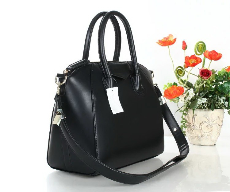 Hot Fashion Brand Women High Quality handbags Shoulder Bag Free shipping Genuine Leather Messenger bags Wallets 2020
Hot Fashion Brand Women High Quality handbags Shoulder Bag Free shipping Genuine Leather Messenger bags Wallets 2020