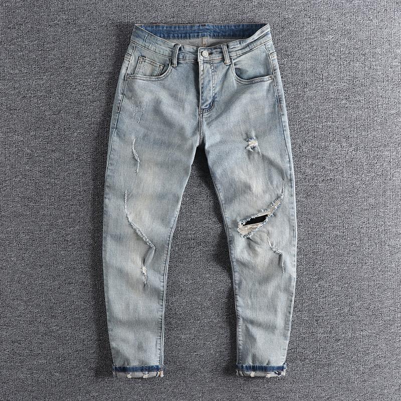2021 New jeans men's slim trend British men's pants with holes small feet four seasons fashion Capris jeans trouser 0806, Light blue
2021 New jeans men's slim trend British men's pants with holes small feet four seasons fashion Capris jeans trouser 0806, Light blue