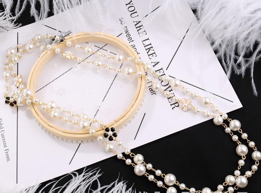 Ladies long pearl necklace pendant wild double-sided drip glaze camellia decorative chain pendant GD1149