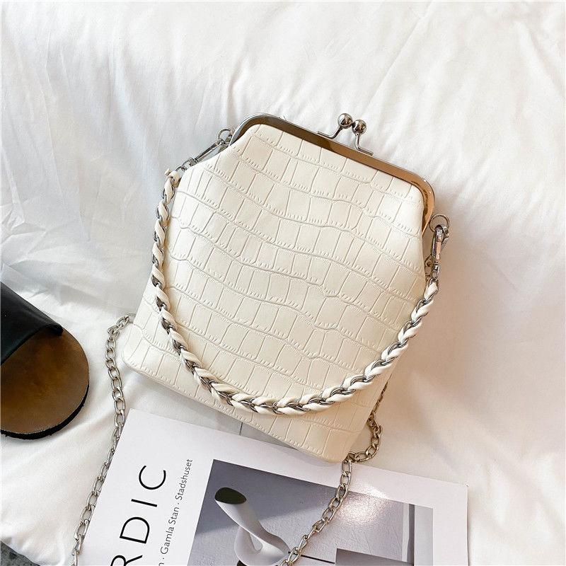 Vintage Fashion Shell Bag PU Leather Alligator Chain Women Shoulder Bag 2021 NEW Women's Handbags Purses, Women bag 5
Vintage Fashion Shell Bag PU Leather Alligator Chain Women Shoulder Bag 2021 NEW Women's Handbags Purses, Women bag 5