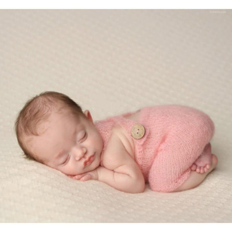 Knitted Rompers Unisex Costum For Newborn Photography Props Baby Hundred Days Fotografia Studio Photo Shoot Accessories1
Knitted Rompers Unisex Costum For Newborn Photography Props Baby Hundred Days Fotografia Studio Photo Shoot Accessories1