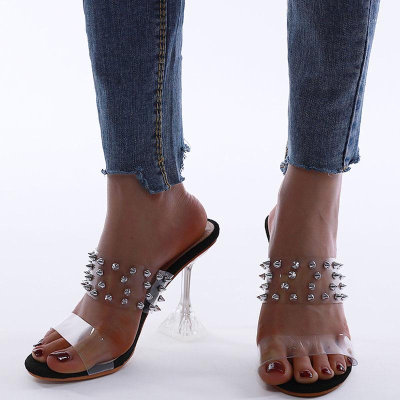 New Crystal PVC Transparent Slippers Open Toe Sexy Rivet Summer Women Sandals Perspex Spike High Heels Slippers 10CM Pumps 411, Beige
New Crystal PVC Transparent Slippers Open Toe Sexy Rivet Summer Women Sandals Perspex Spike High Heels Slippers 10CM Pumps 411, Beige