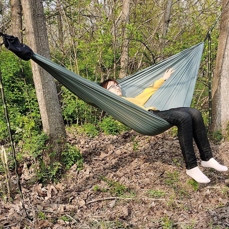 Outdoor Leisure Double canvas Hammocks Ultralight Camping Hammock with backpack Garden hanging chair1
Outdoor Leisure Double canvas Hammocks Ultralight Camping Hammock with backpack Garden hanging chair1