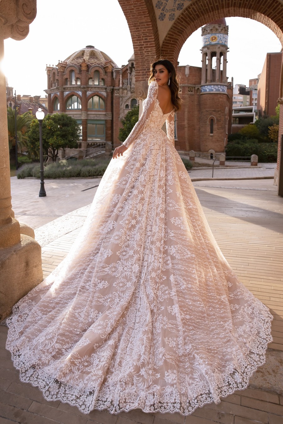 Mermaid Charming Lace Wedding Dresses With Detachable Train Sweetheart Neck Long Sleeves Bridal Gowns Robe De Marie