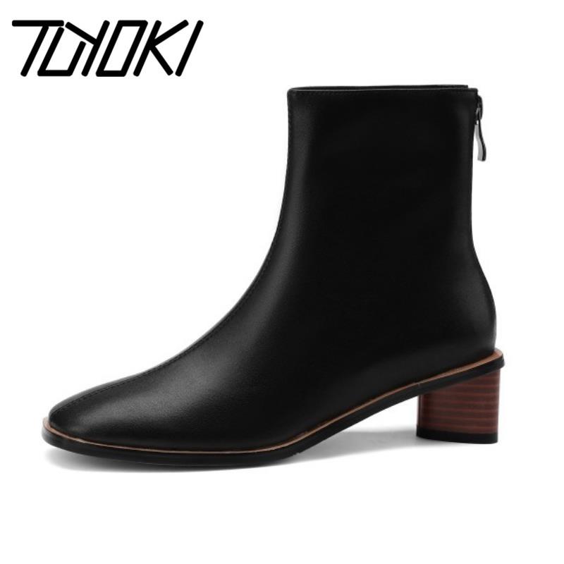 Tuyoki Genuine Leather Woman Ankle Boots Fashion Zipper Winter Shoes Woman Warm High Heel Short Boot Lady Footwear Size 34-40, Beige
Tuyoki Genuine Leather Woman Ankle Boots Fashion Zipper Winter Shoes Woman Warm High Heel Short Boot Lady Footwear Size 34-40, Beige