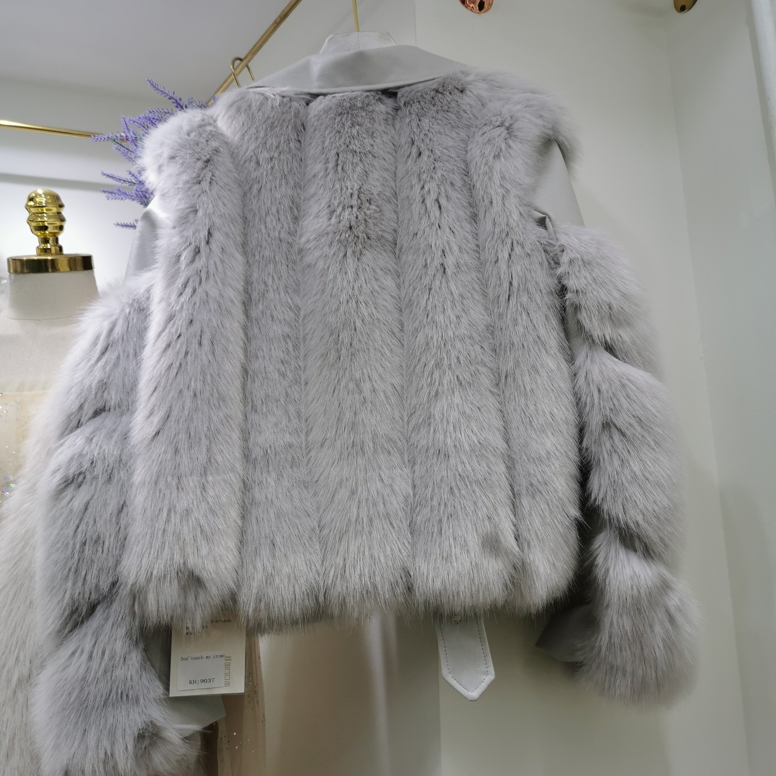 Women fur faux fur coat Ladies lapel stitching Fashion solid color fur jacket Ladies lapels faux leather fue coat LR97