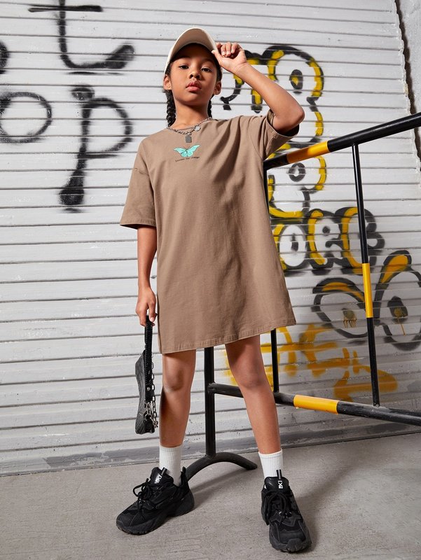 Girls Butterfly & Slogan Graphic Drop Shoulder Dress SHE