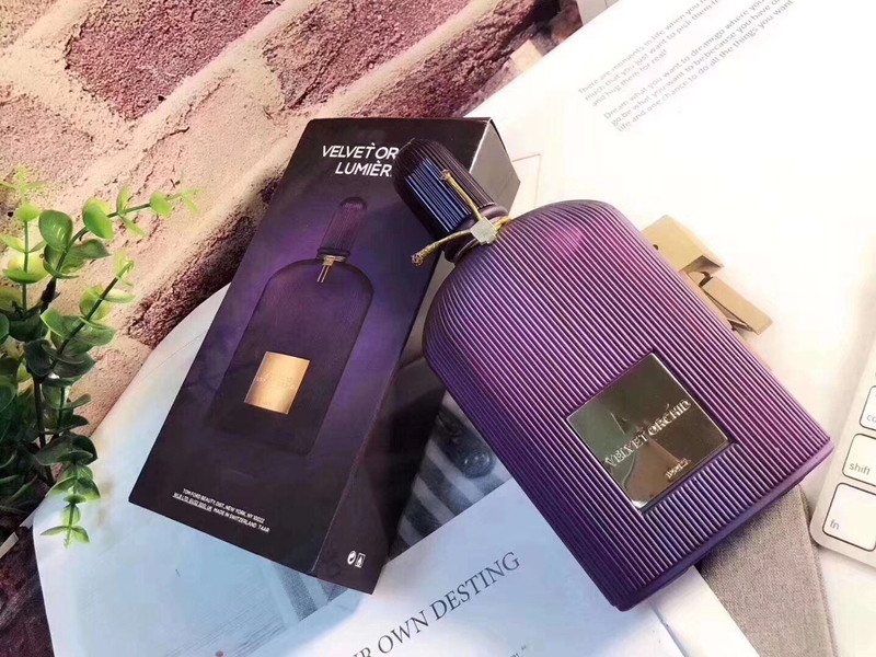 Perfume for women Velvte Orchid Lumiere Woman Perfume Black Orchid EDP 100ML Oriental floral notes Anti-Perspirant Deodorant fast shipping
Perfume for women Velvte Orchid Lumiere Woman Perfume Black Orchid EDP 100ML Oriental floral notes Anti-Perspirant Deodorant fast shipping