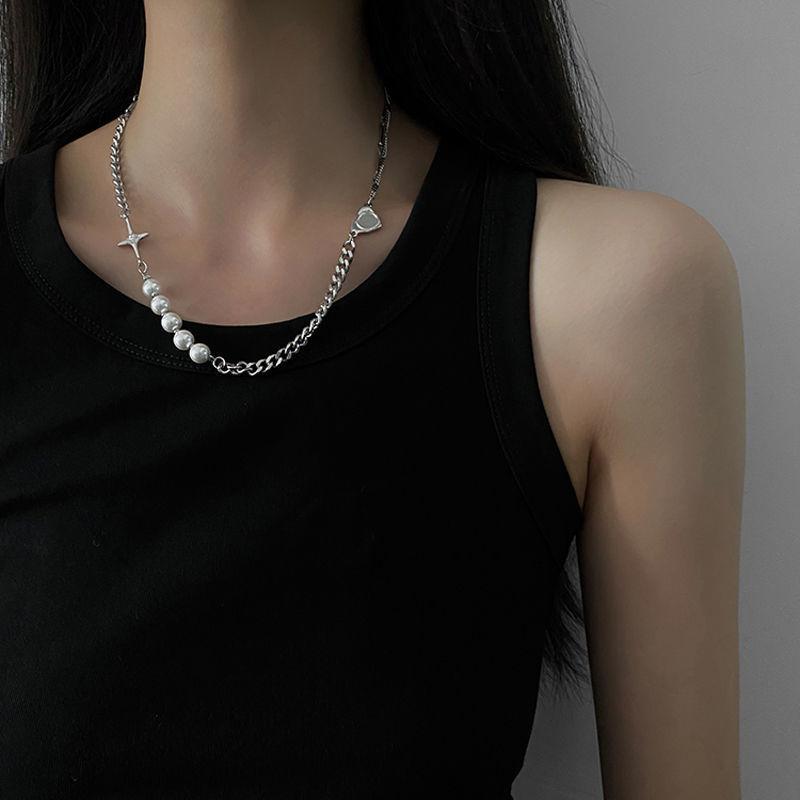 Simple Trendy Women Necklace Korean Stainless Steel Ladies Heart Shaped Cross Pendant Chain Exquisite Gift Jewelry
Simple Trendy Women Necklace Korean Stainless Steel Ladies Heart Shaped Cross Pendant Chain Exquisite Gift Jewelry