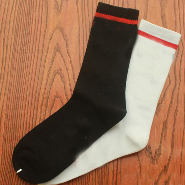 1pair=2pcs Breathable Sports Mens Socks Fashion Casual Warm Cotton Women Long Novelty New Style Soft White Black Male Female Sock
1pair=2pcs Breathable Sports Mens Socks Fashion Casual Warm Cotton Women Long Novelty New Style Soft White Black Male Female Sock