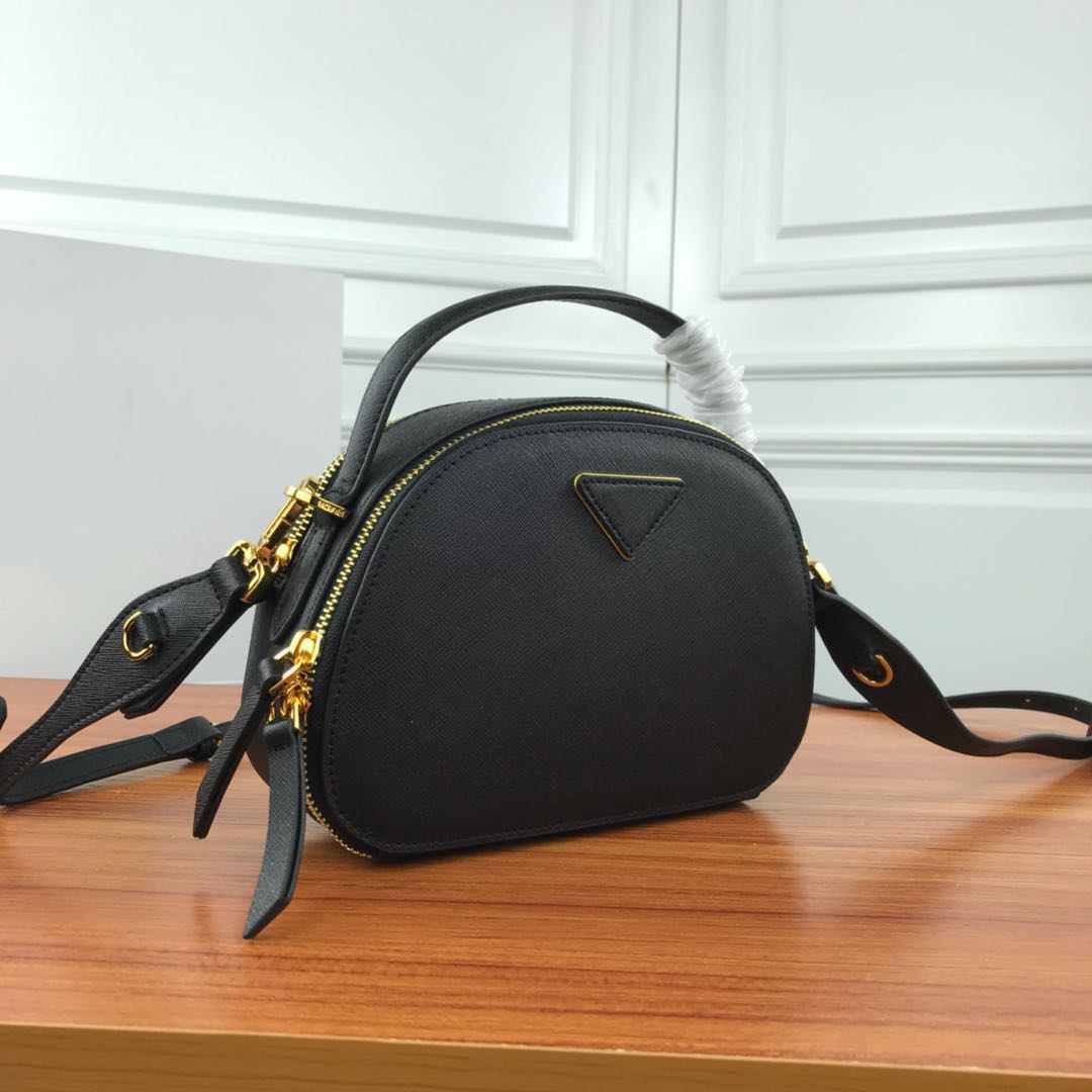 2020new crossbody bag handbag shoulder bags real leather ladies bowling bag star with the same paragraph crossbody bag fashion wallet, Red
2020new crossbody bag handbag shoulder bags real leather ladies bowling bag star with the same paragraph crossbody bag fashion wallet, Red