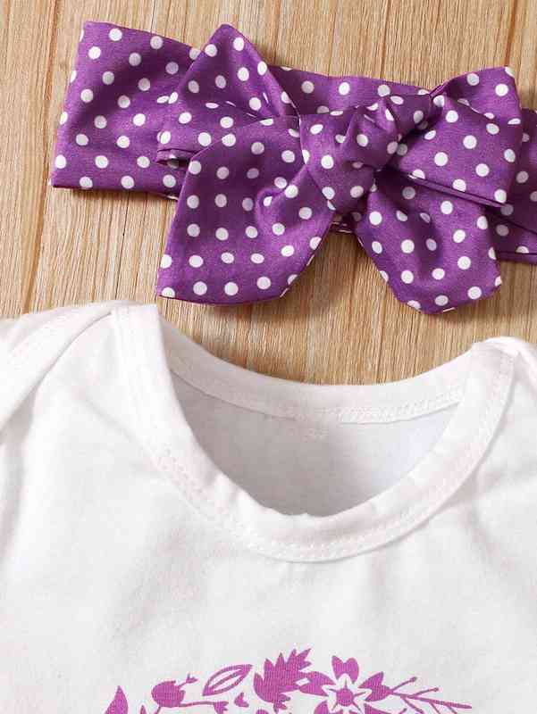 Baby Slogan Graphic Ruffle Trim Bodysuit & Polka Dot Belted Shorts With Headband SHE
