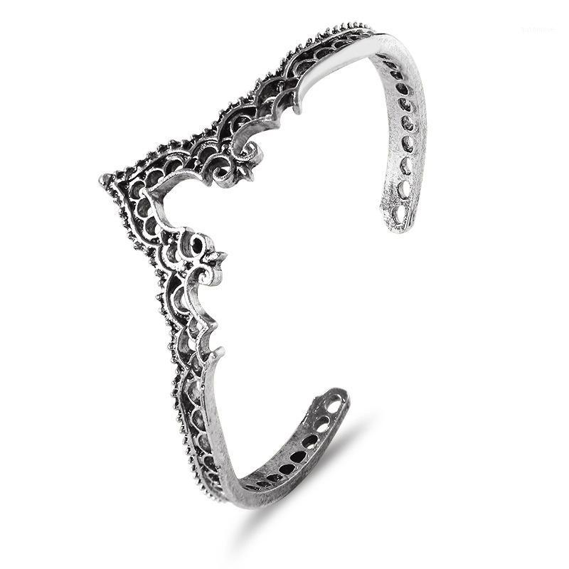 1 Pc Bohemian Opening Hollow Decorative pattern lace Tibetan silver Bracelet For Women Party Gift1
1 Pc Bohemian Opening Hollow Decorative pattern lace Tibetan silver Bracelet For Women Party Gift1