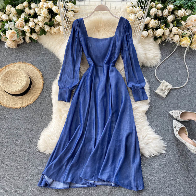 2021 New Elegant singer female autumn retro turtleneck the line dressed fashion streetwear solid long dress D42X, White
2021 New Elegant singer female autumn retro turtleneck the line dressed fashion streetwear solid long dress D42X, White