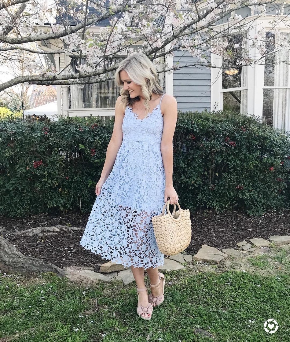 Fashion Sleeveless Halter Strap Vintage Women Overtay V Neck Summer Lace Dress High Waist Sexy Backless Bandage Midi Dress T200604