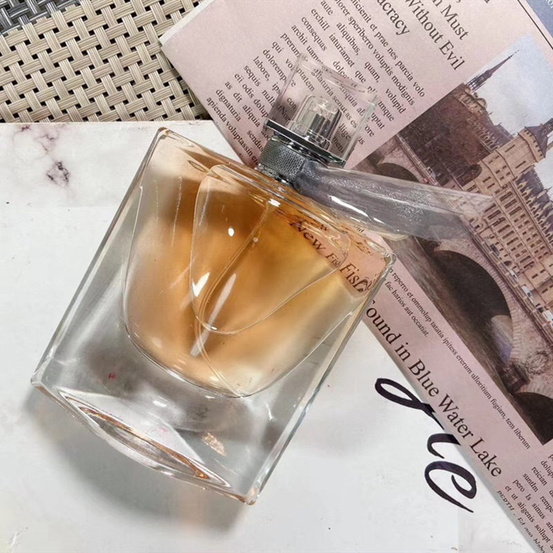 Classical Women Perfume 75ml Beauty Life La vie est EDP Floral Good smell amazing quality Fragrance long lasting Fast Delivery
Classical Women Perfume 75ml Beauty Life La vie est EDP Floral Good smell amazing quality Fragrance long lasting Fast Delivery