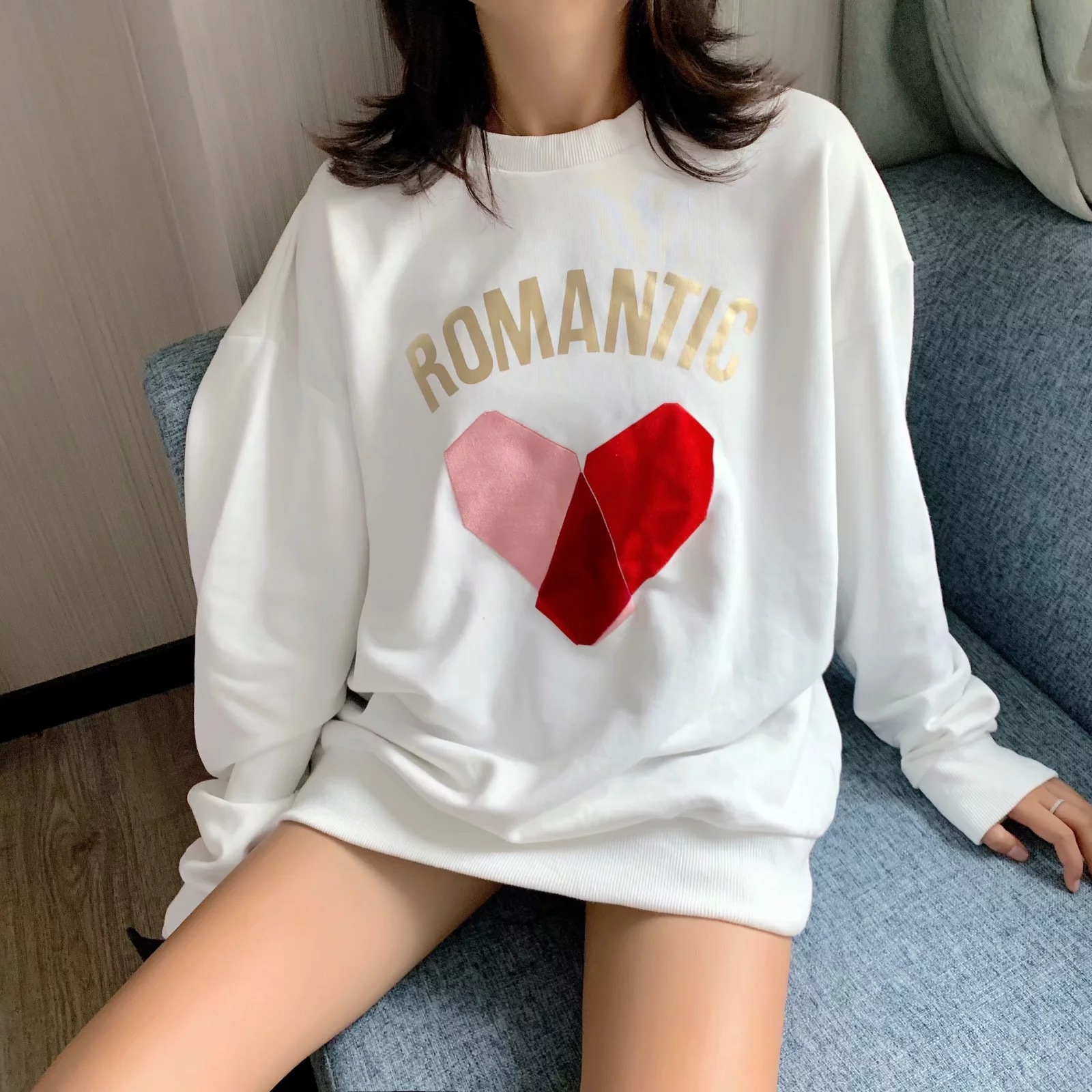 Autumn High Street Hoodies Letters Female Pullovers Fresh Chic Heart Shape From Hood Coat Faculty V27m, Black
Autumn High Street Hoodies Letters Female Pullovers Fresh Chic Heart Shape From Hood Coat Faculty V27m, Black