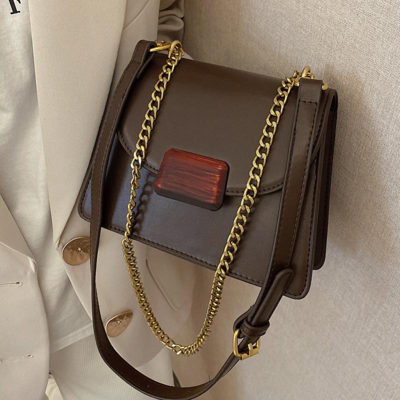 Luxury Designer Crossbody Bags For Women 2021New Leather Women Messenger Bags Leisure Chains Ladies Shoulder Bag Bolsas Feminina, Beige
Luxury Designer Crossbody Bags For Women 2021New Leather Women Messenger Bags Leisure Chains Ladies Shoulder Bag Bolsas Feminina, Beige