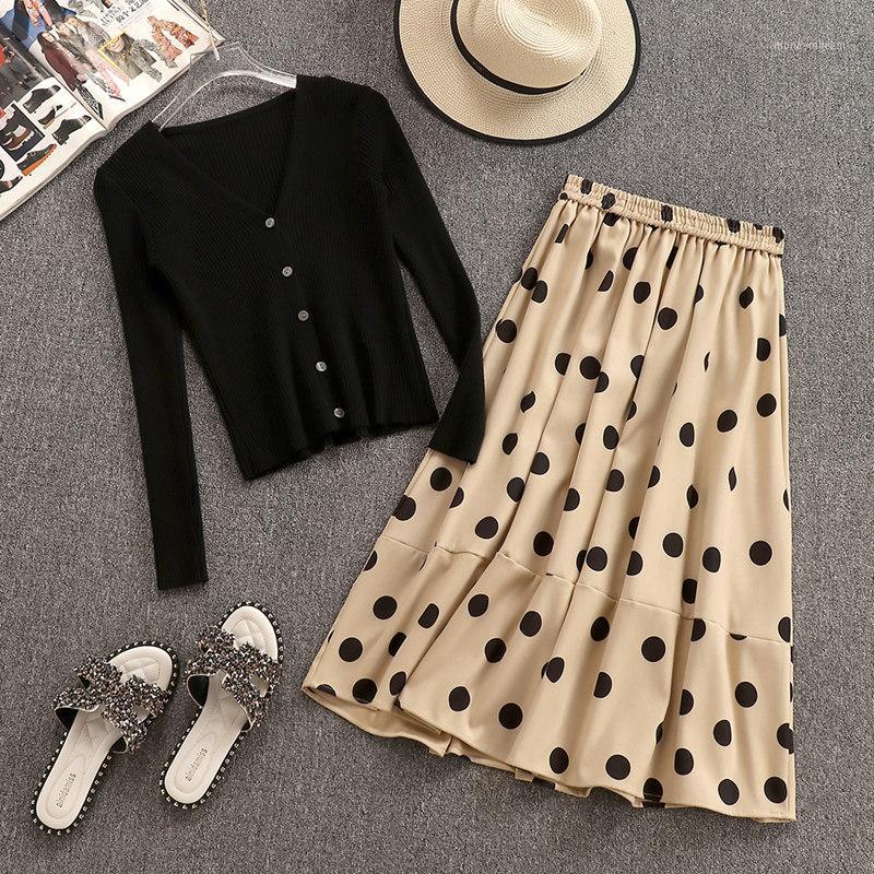 2020 Autumn Women Long Sleeves Knitted Tops + Dot Skirt 2 pcs Sets Casual Suits A19481, As pic
2020 Autumn Women Long Sleeves Knitted Tops + Dot Skirt 2 pcs Sets Casual Suits A19481, As pic