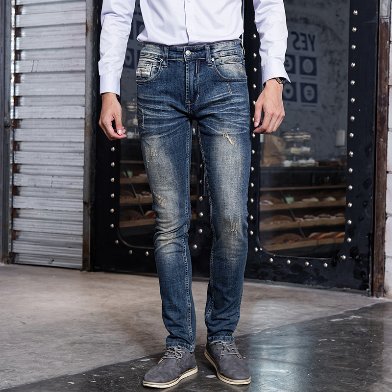 2021 New Italian Style Fashion Men Jeans Retro Blue Slim Fit Ripped Denim High Quality Classical Vintage Designer Long Trousers T77u
2021 New Italian Style Fashion Men Jeans Retro Blue Slim Fit Ripped Denim High Quality Classical Vintage Designer Long Trousers T77u
