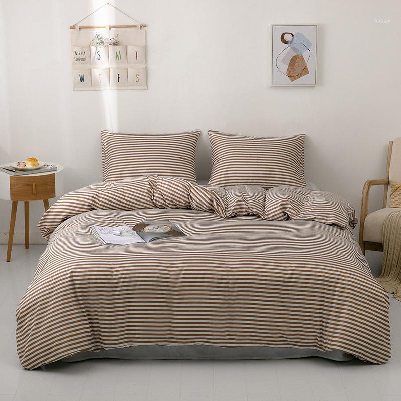 BBSET Classic Color Bedding Set 3Pcs/Set Pillowcase & Duvet Cover Sets Cotton Bed Set Home Bed Textile Products Roupa De Cama1, As shown
BBSET Classic Color Bedding Set 3Pcs/Set Pillowcase & Duvet Cover Sets Cotton Bed Set Home Bed Textile Products Roupa De Cama1, As shown