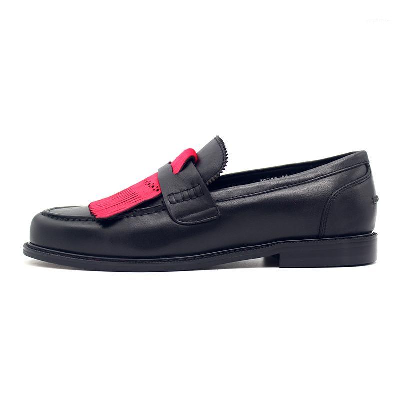 2020 Runway New Red Cowhair Tassel Formal Shoes Men Genuine Leather Slip On Loafers Classic Wedding Dress Shoes Flats Moccasins1
2020 Runway New Red Cowhair Tassel Formal Shoes Men Genuine Leather Slip On Loafers Classic Wedding Dress Shoes Flats Moccasins1