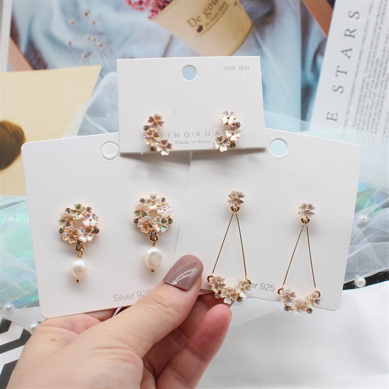 2020 Korea New Design Fashion Jewelry Elegant Sweet Color Shell Flower Earrings Freshwater Pearl Crystal Earrings for women1
2020 Korea New Design Fashion Jewelry Elegant Sweet Color Shell Flower Earrings Freshwater Pearl Crystal Earrings for women1