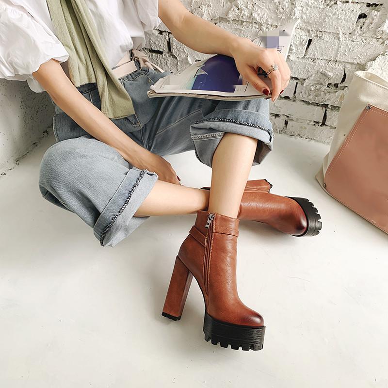 YMECHIC Super High Heels Gothic Punk Date Party Womens Shoes Black Gray Brown Buckle Strap Platform Ankle Ladies Boots Winter1
YMECHIC Super High Heels Gothic Punk Date Party Womens Shoes Black Gray Brown Buckle Strap Platform Ankle Ladies Boots Winter1