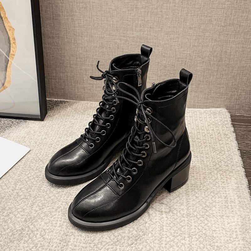 round head boots Korean metal boots women's British style autumn / winter 2020 thick soled women's shoes, Black
round head boots Korean metal boots women's British style autumn / winter 2020 thick soled women's shoes, Black