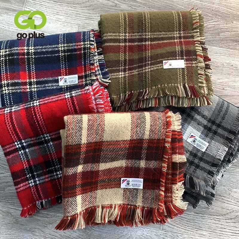 Scarves GOPLUS British Tide Simple Lattice Lovers Thickened Warm Christmas Label Scarf Bib Women Winter
Scarves GOPLUS British Tide Simple Lattice Lovers Thickened Warm Christmas Label Scarf Bib Women Winter